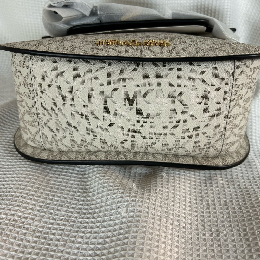 Michael Kors Emelia, small logo Crossbody bag color vanilla/black - Picture 5 of 8